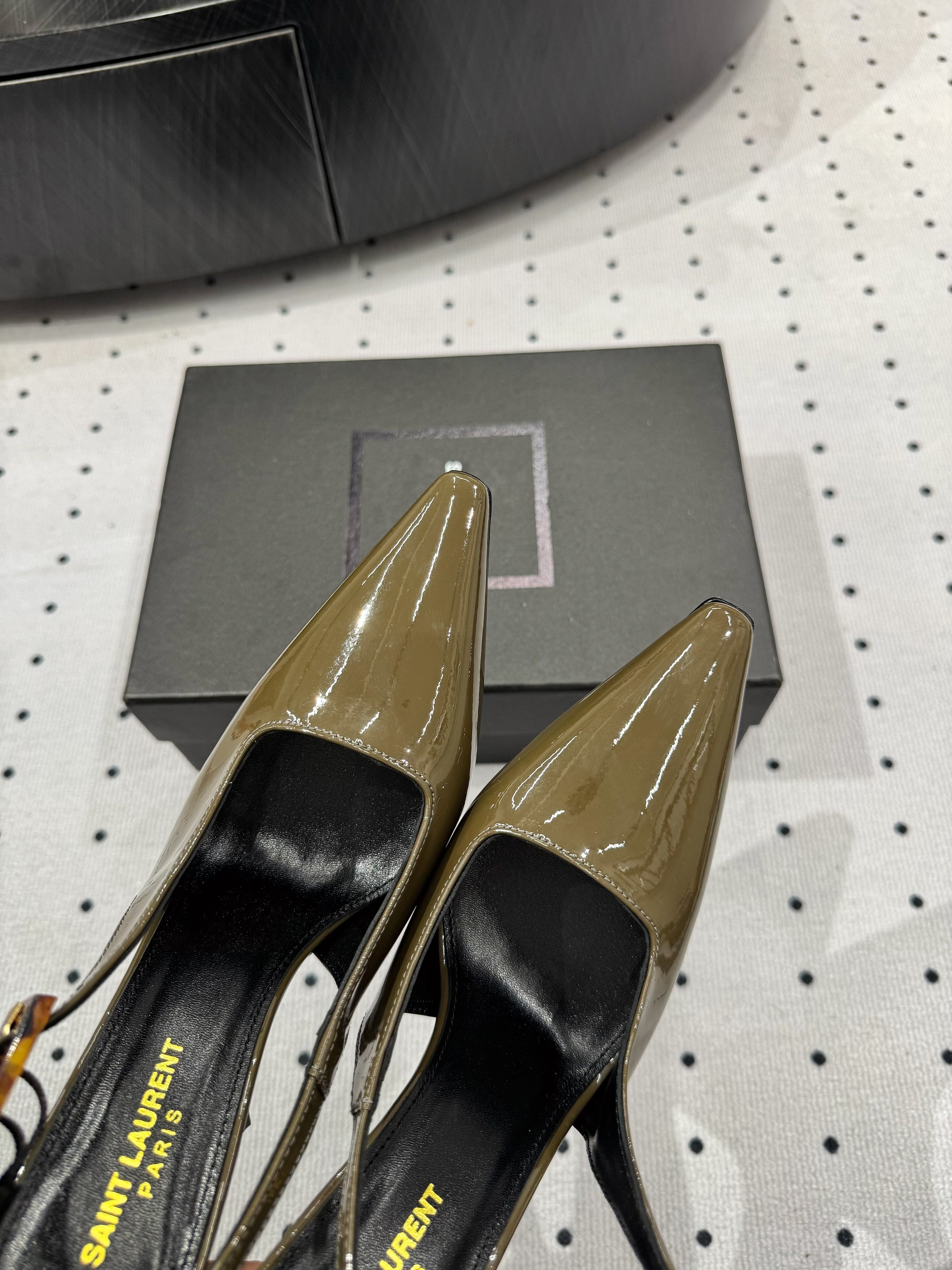 YSL 26S SLINGBACK HEELS 105 MM IN OLIVE GREEN GLOSSY CALFSKIN WITH BUCKLE CLOSURE