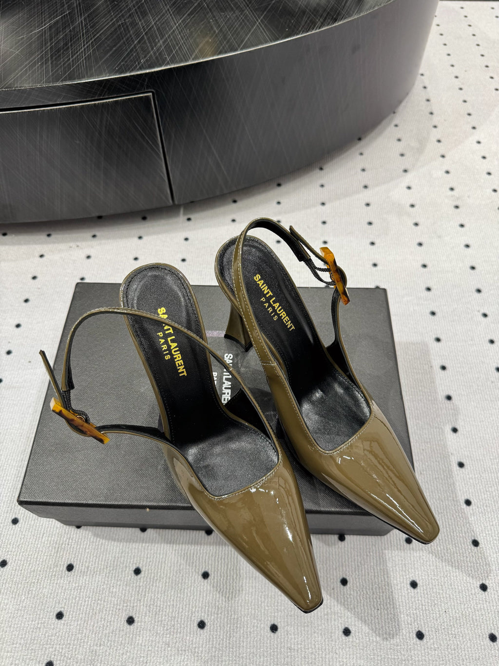 YSL 26S SLINGBACK HEELS 105 MM IN OLIVE GREEN GLOSSY CALFSKIN WITH BUCKLE CLOSURE