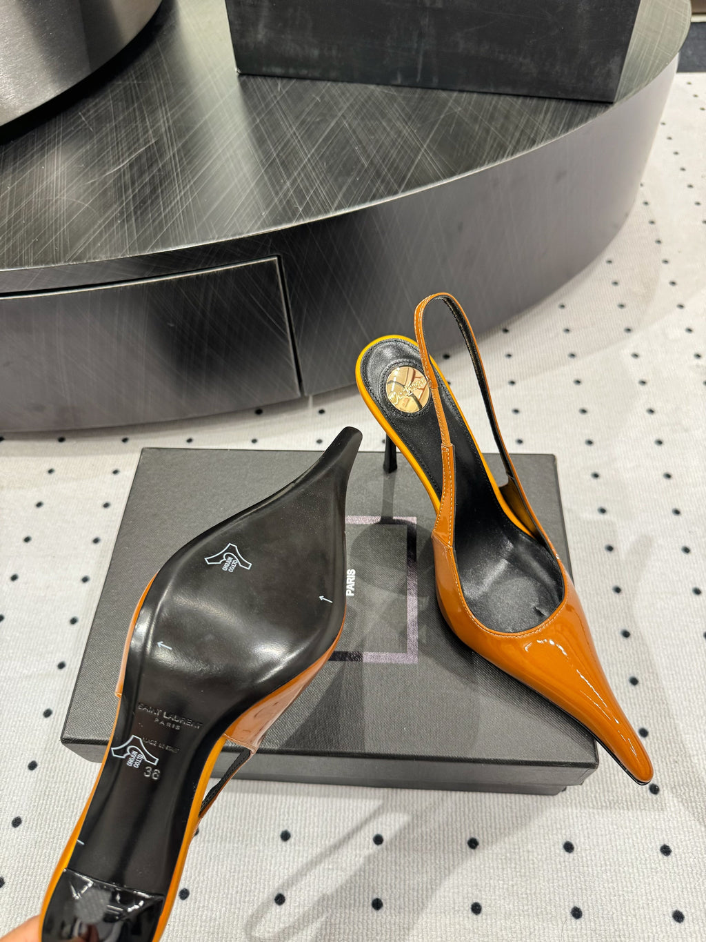 YSL 26S POINTED-TOE SLINGBACK HEELS 105 MM IN DARK ORANGE PATENT CALFSKIN STYLE 2