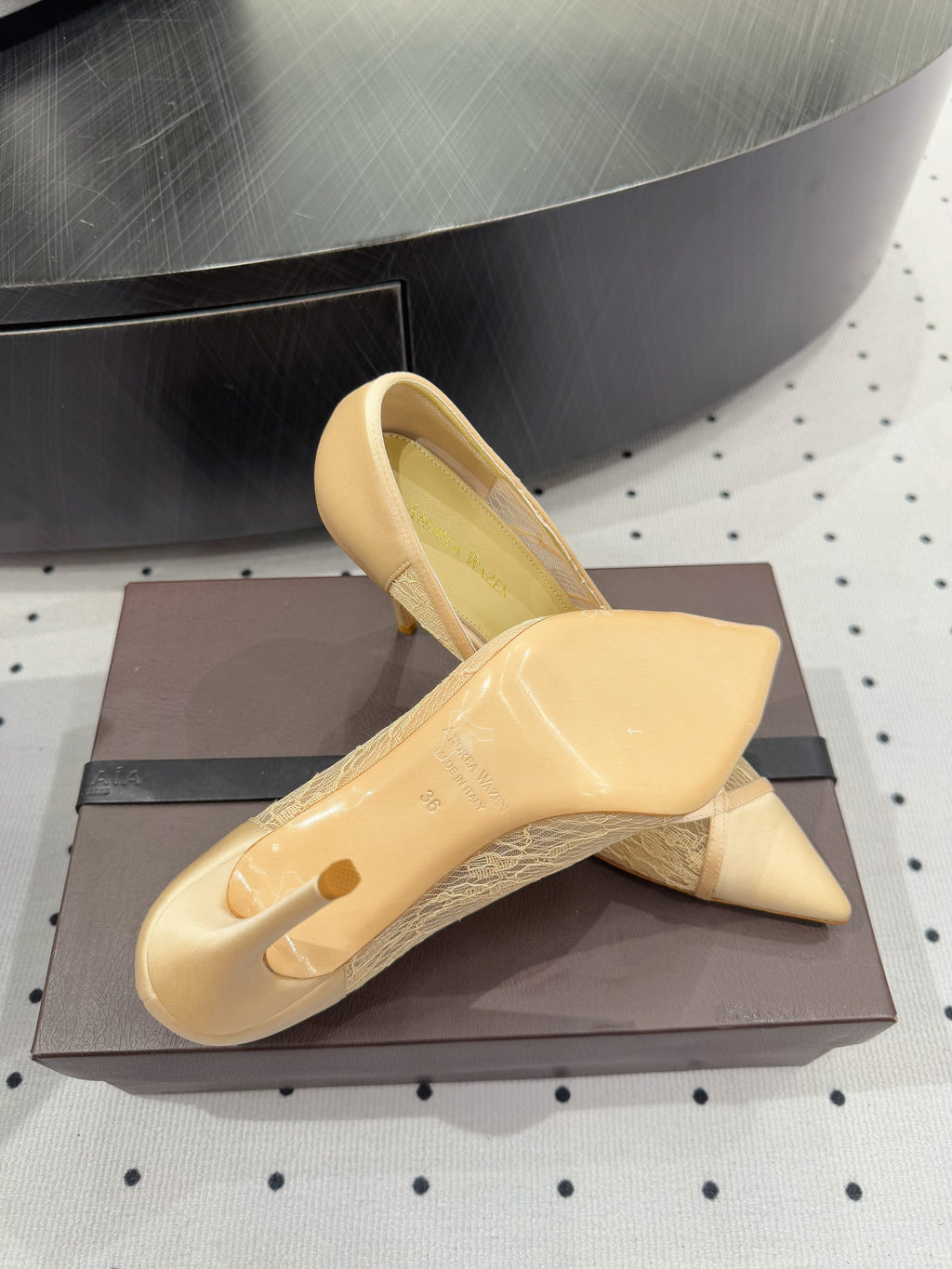 POINTED-TOE HIGH PUMPS 95MM IN YELLOW MESH AND SILK