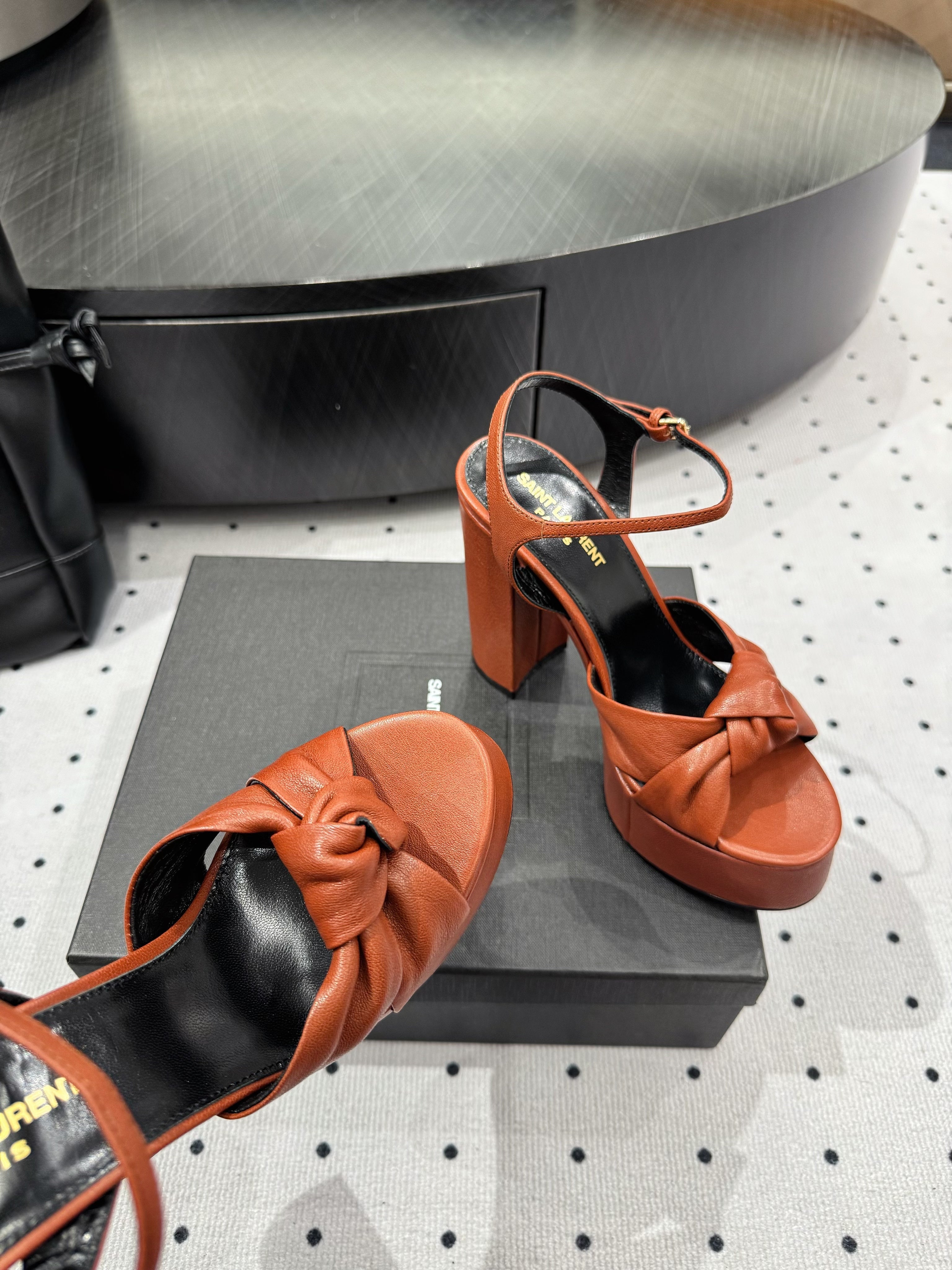YSL 26S SANDAL HIGH HEELS 120 MM IN ORANGE CALFSKIN