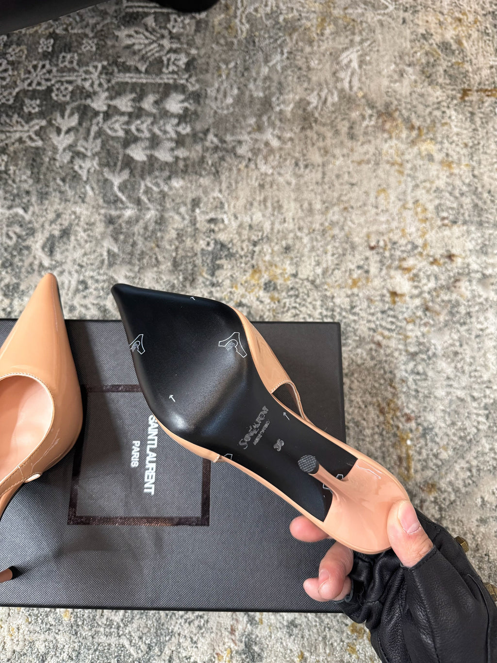 YSL 26S HEELED SLINGBACKS 100 MM IN WARM NUDE GLOSSY CALFSKIN