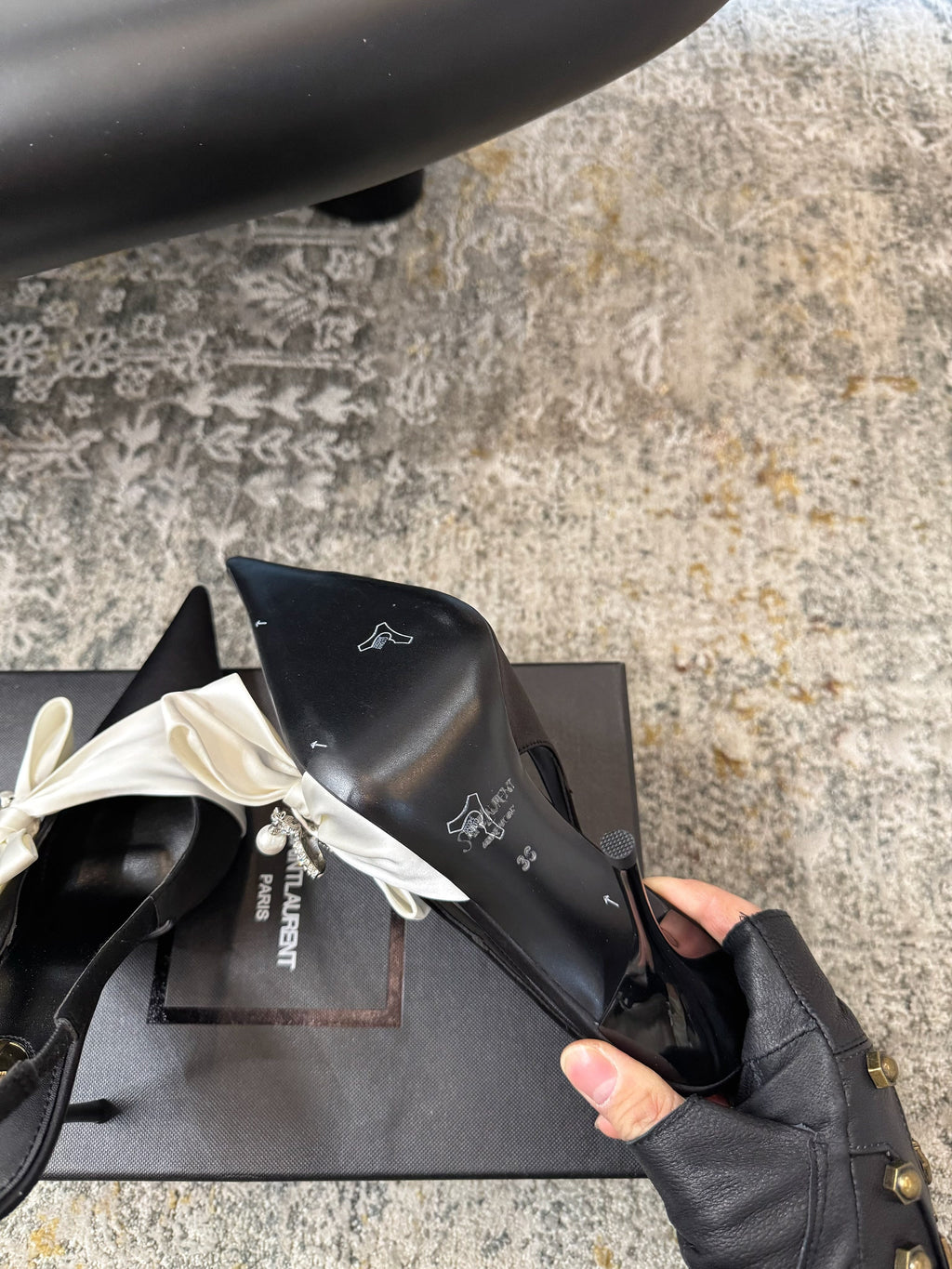 YSL 26S HEELED SLINGBACKS 100 MM IN BLACK AND WHITE SILK