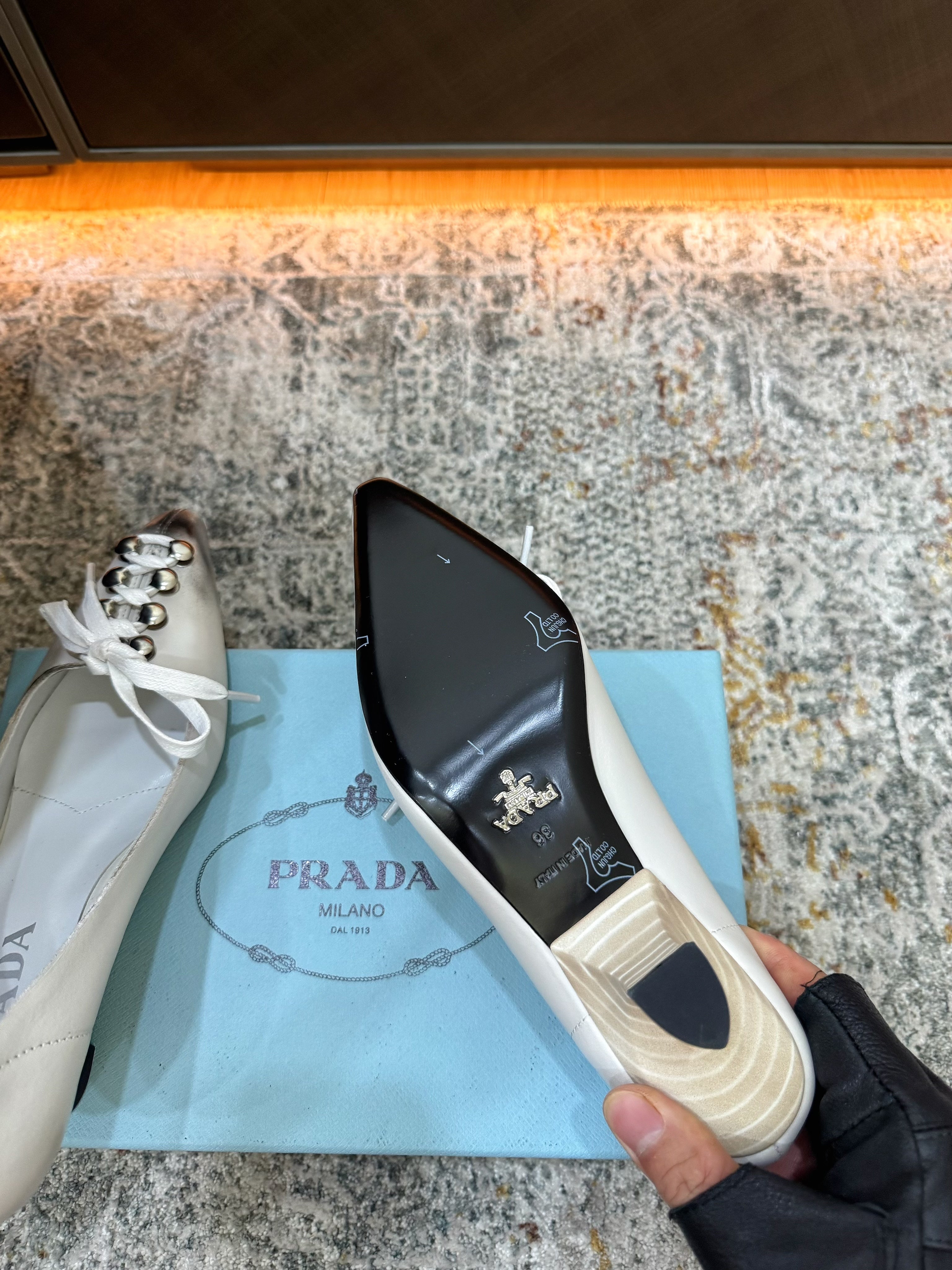 PRADA 26S POINTED TOE LACE UP STUDDED PUMPS 55MM IN WHITE CALFSKIN