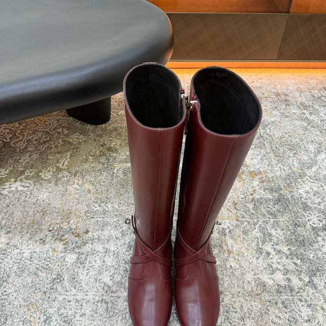 HM 26S FLAT KNEE-HIGH BOOTS IN WINE RED CALFSKIN