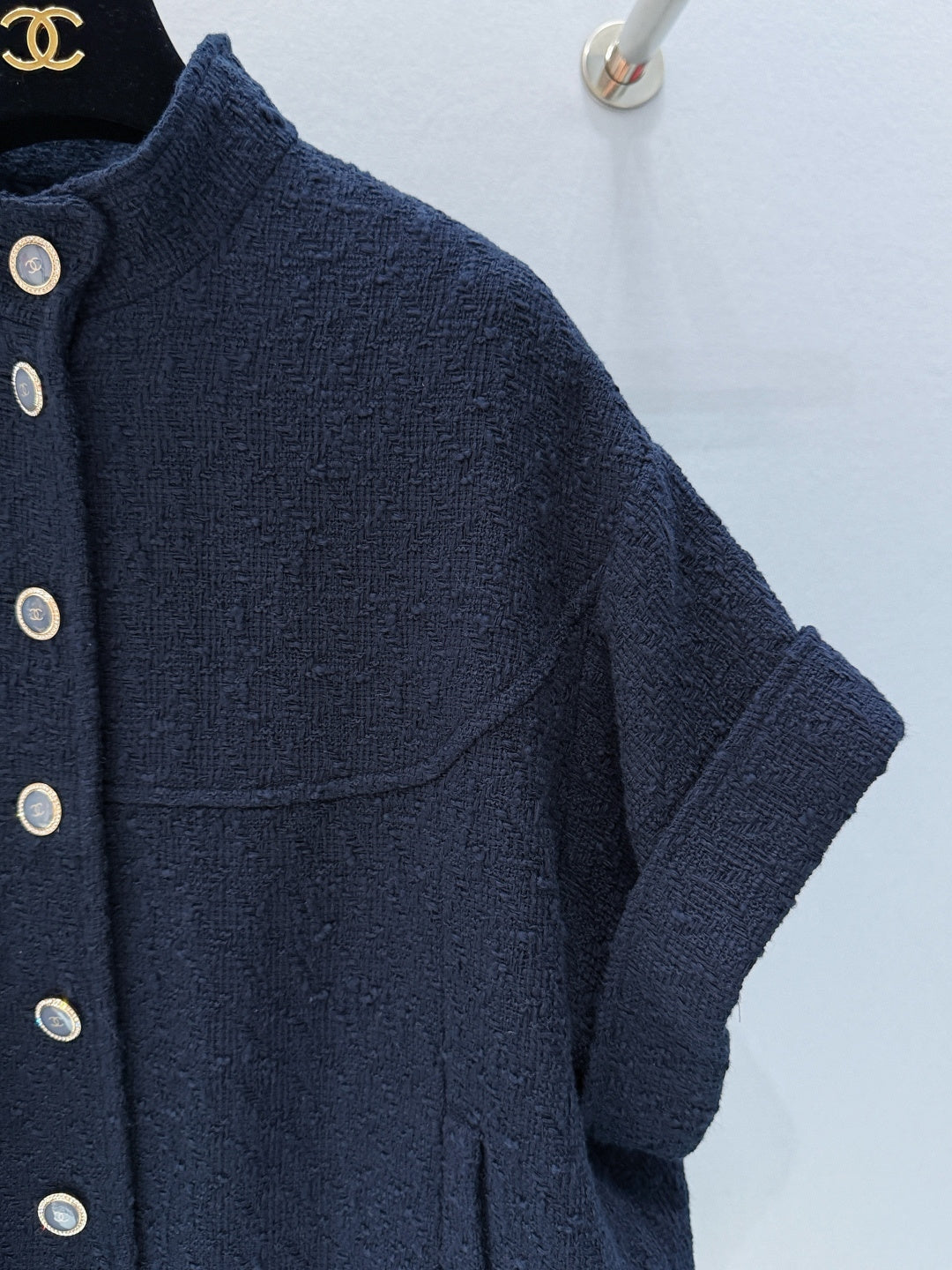CHANEL 26S SHORT-SLEEVE STAND COLLAR JACKET 888