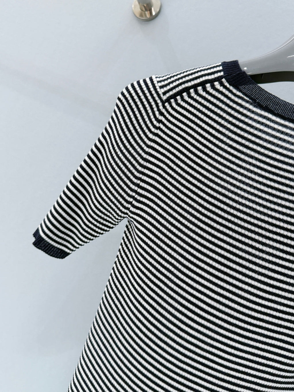 PRADA 26S SHORT SLEEVED KNIT T-SHIRT 811