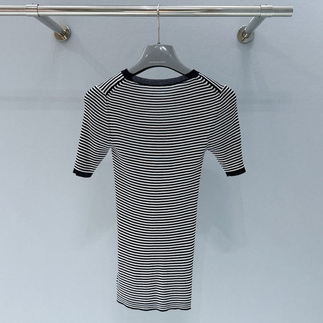 PRADA 26S SHORT SLEEVED KNIT T-SHIRT 811