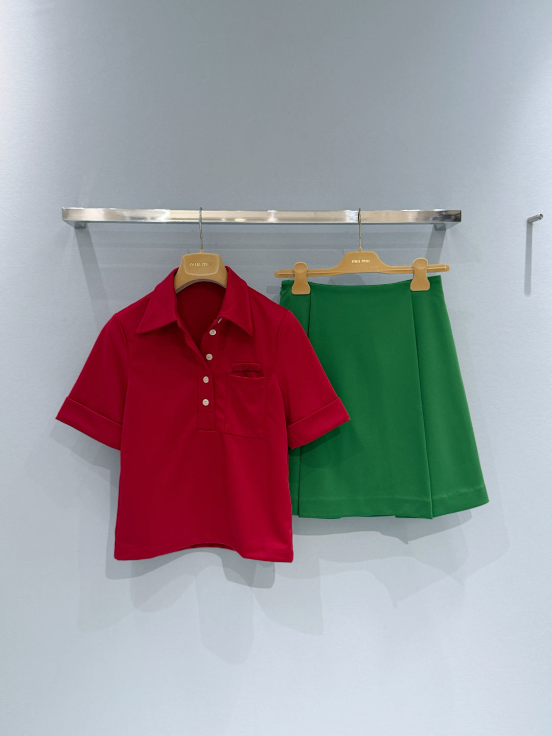 MIUMIU 26S SHORT-SLEEVE POLO T-SHIRT STYLE 1101