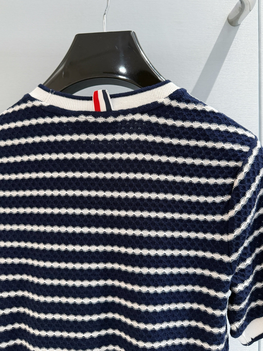 THOM 26S SHORT-SLEEVE KNIT TOP STYLE 198