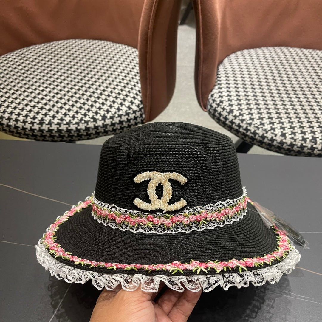 CHANEL 26S LACE & FLORAL TRIM STRAW HAT 337938