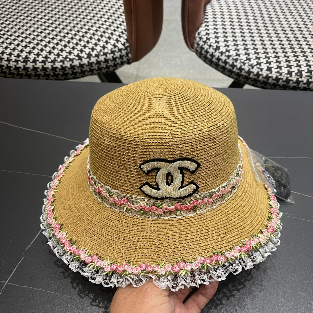 CHANEL 26S LACE & FLORAL TRIM STRAW HAT 337937