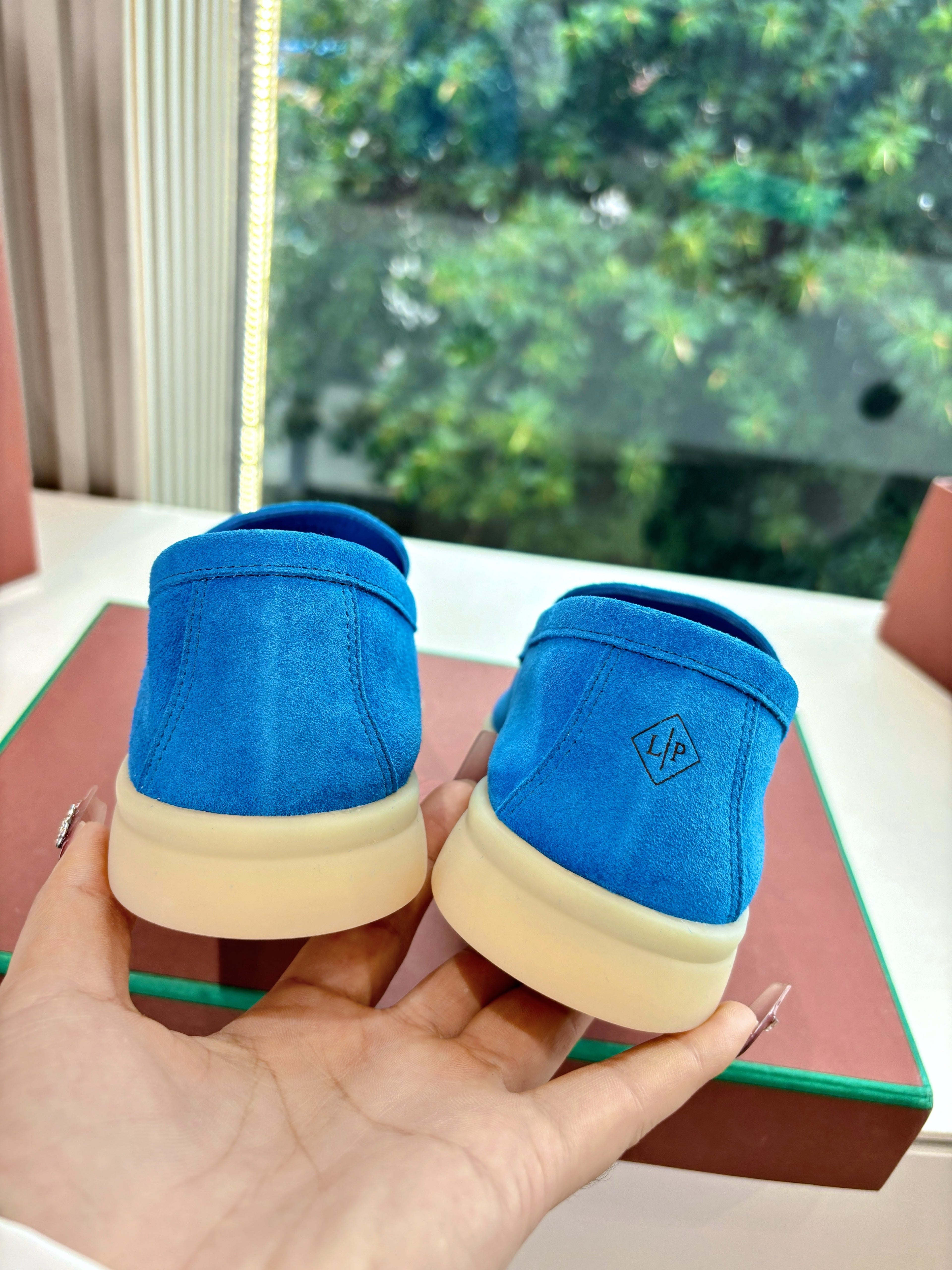 LP LOAFERS 25S IN BLUE CASHMERE