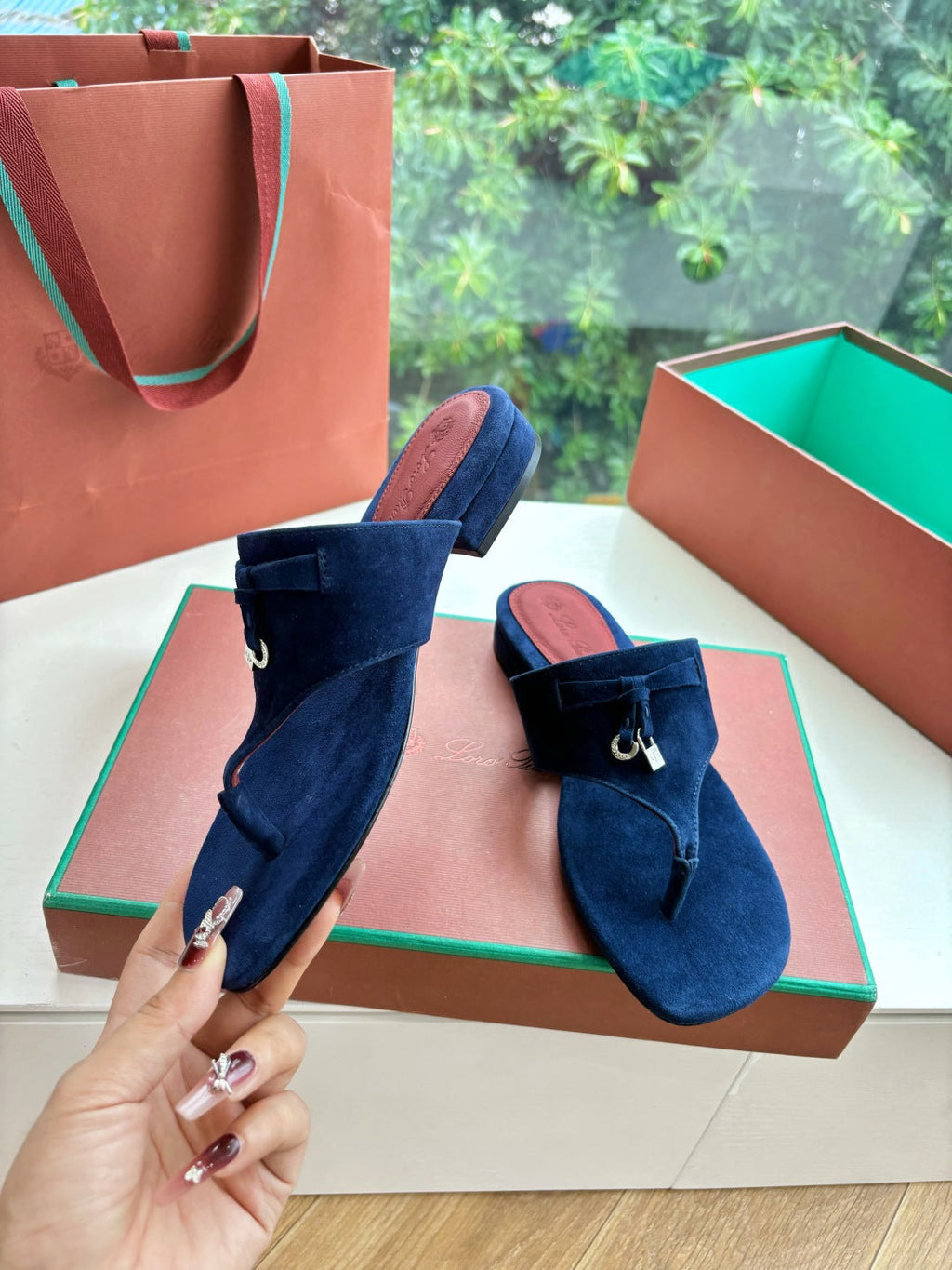 LP THONG SANDALS 25S IN MIDNIGHT BLUE SUEDE
