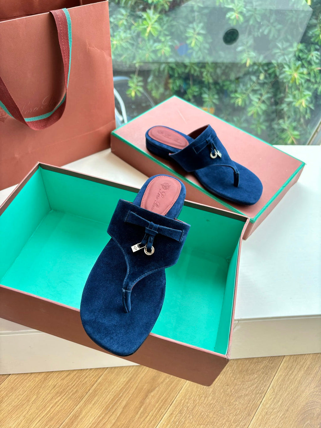 LP THONG SANDALS 25S IN MIDNIGHT BLUE SUEDE