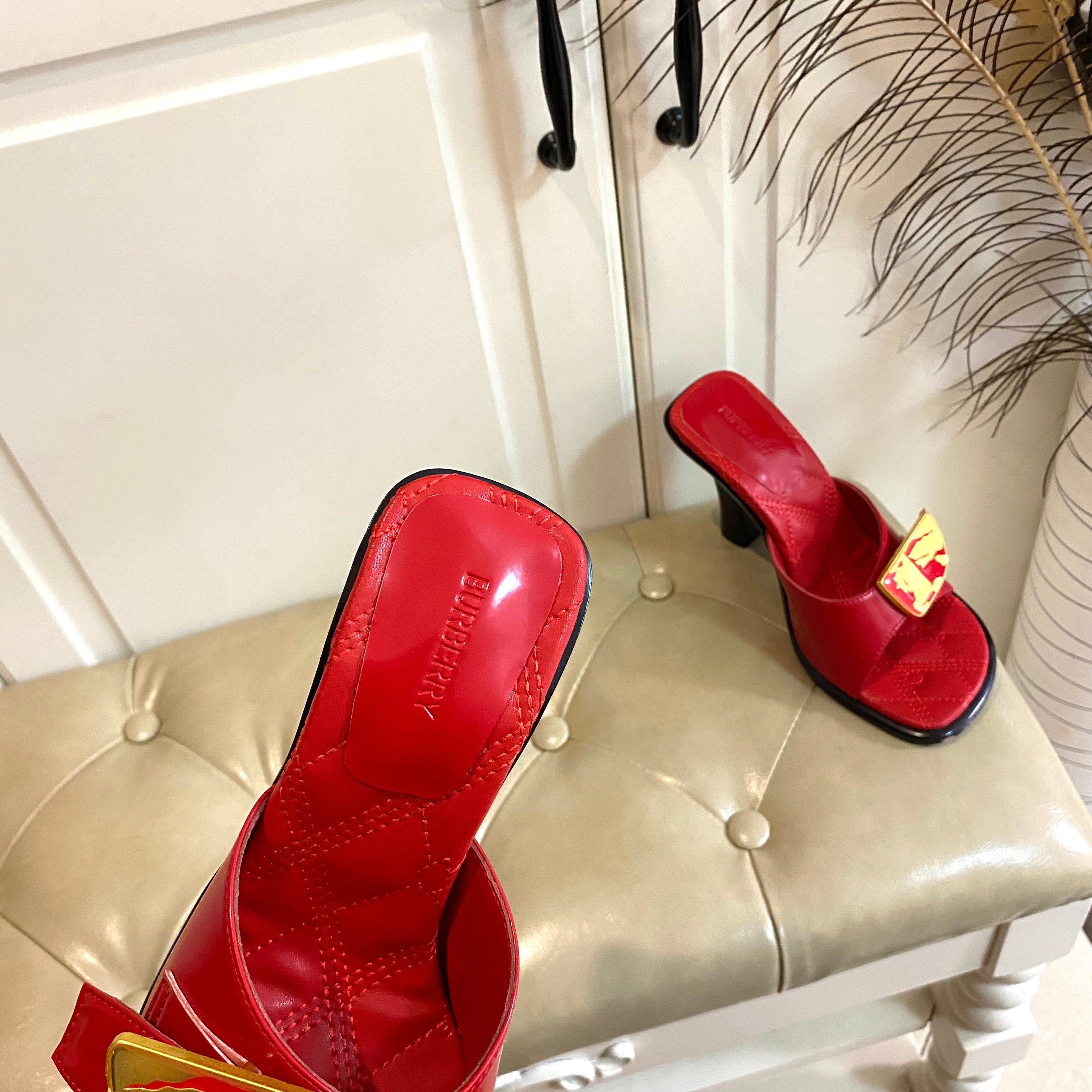 BURBERRY 26S HEELED SANDALS 100 MM IN RED CALFSKIN