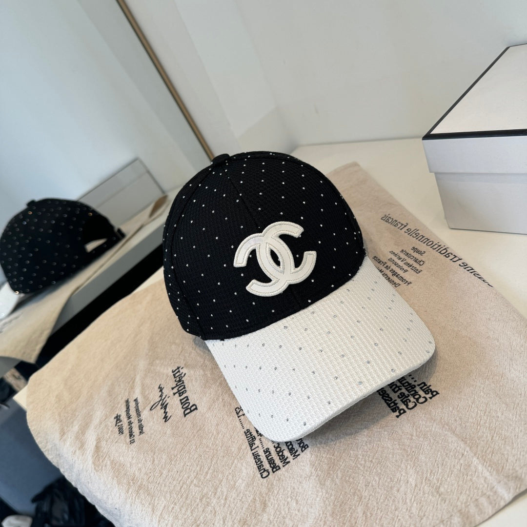 CHANEL 26S CRYSTAL-EMBELLISHED BASEBALL CAP 337801