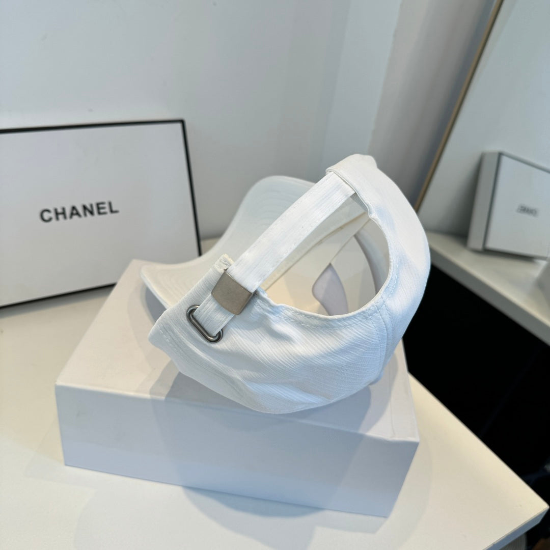CHANEL 26S BASEBALL CAP 337983