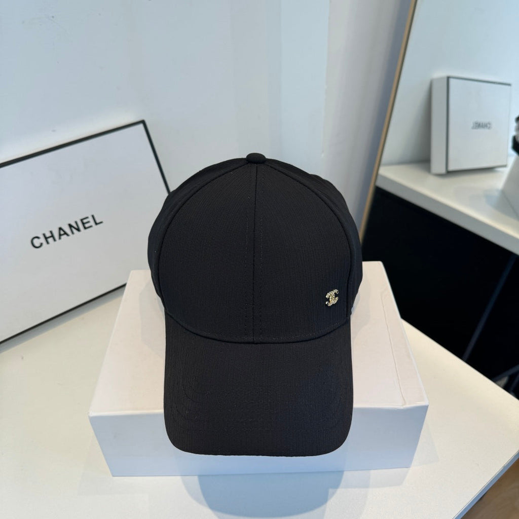 CHANEL 26S BASEBALL CAP 337984