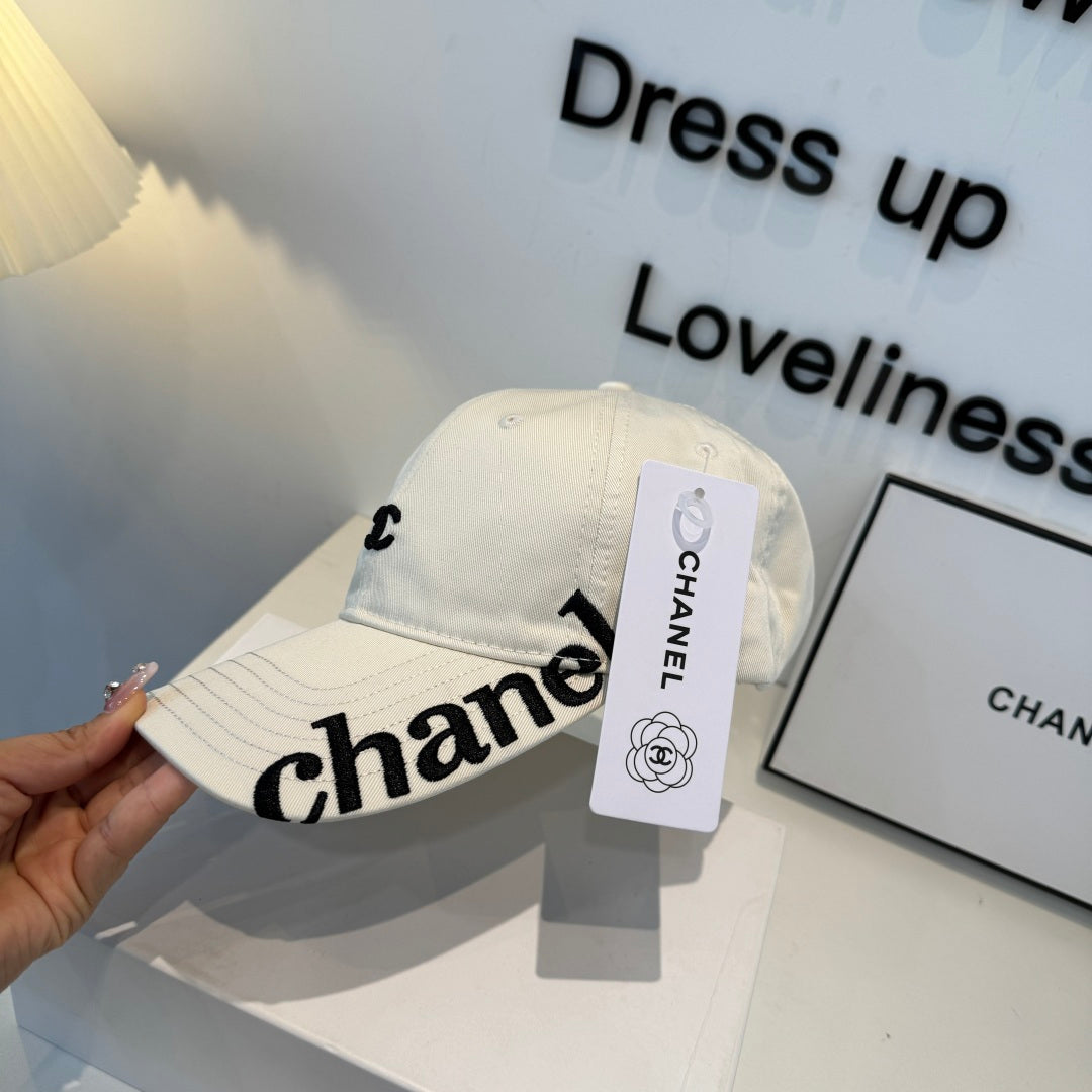 CHANEL 26S BASEBALL CAP 337977