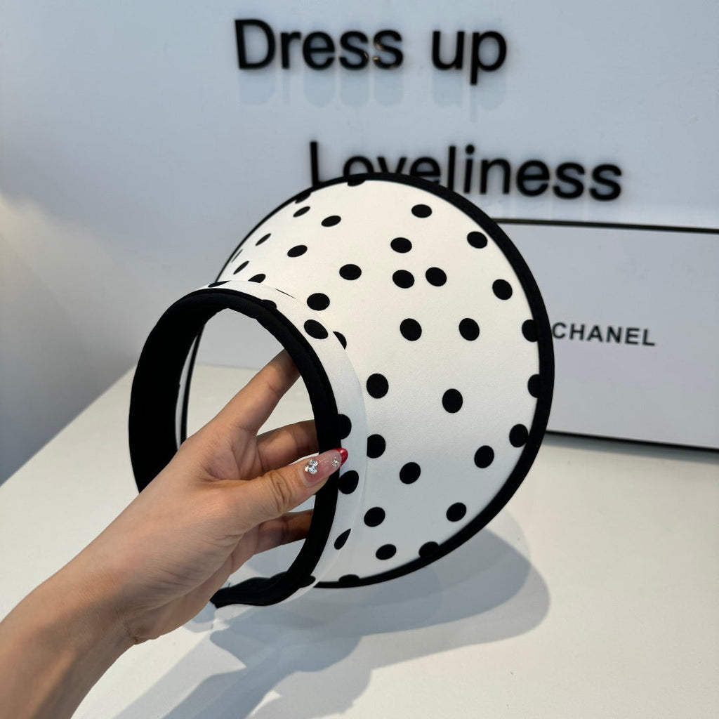 CHANEL 26S POLKA-DOT OPEN-TOP HAT 337956