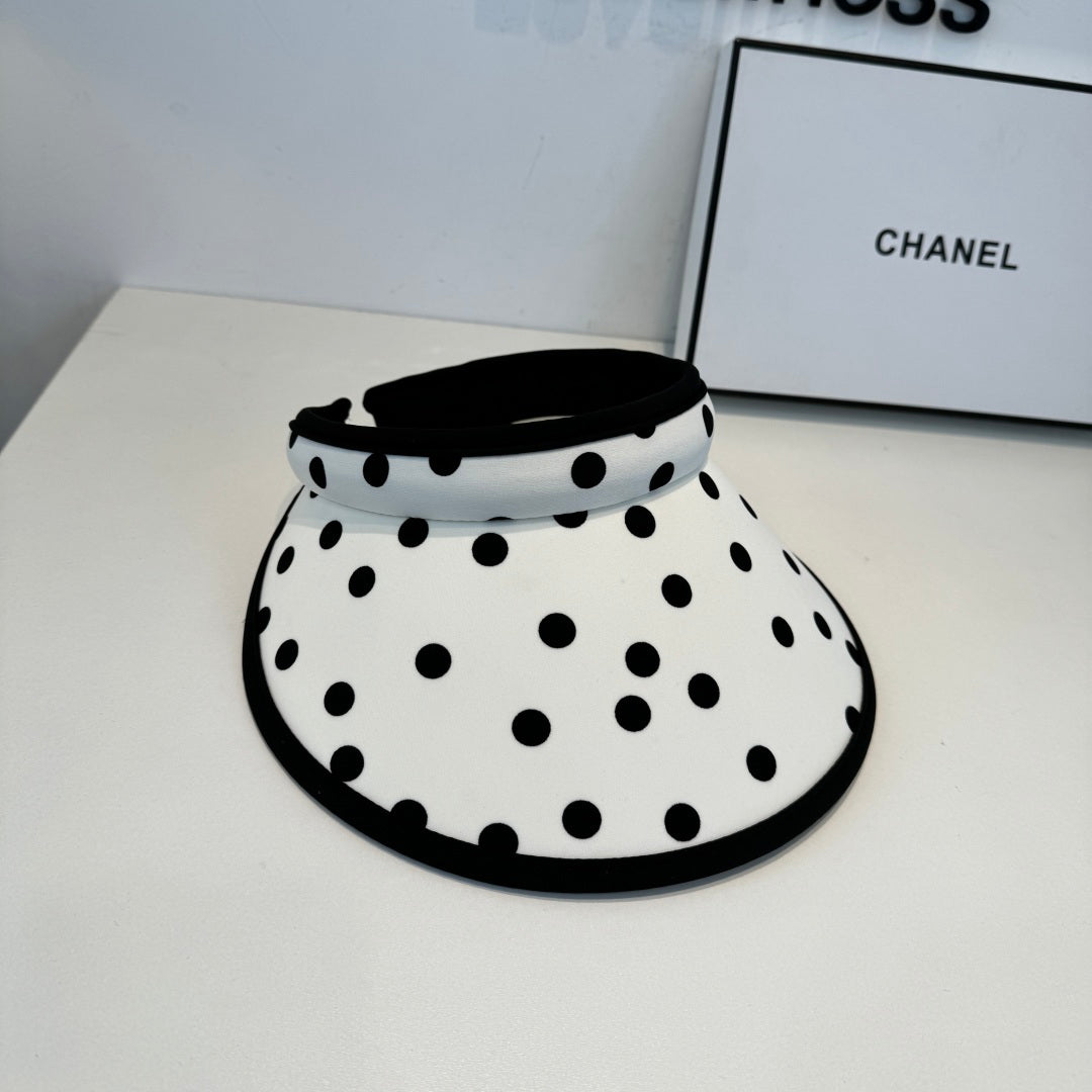 CHANEL 26S POLKA-DOT OPEN-TOP HAT 337956