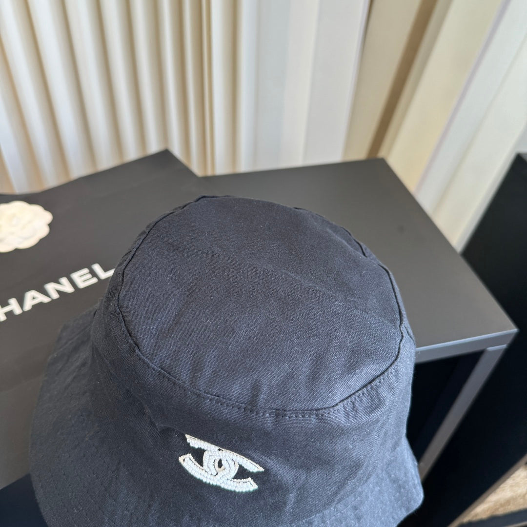 CHANEL 26S EMBROIDERED CC BUCKET HAT 337813