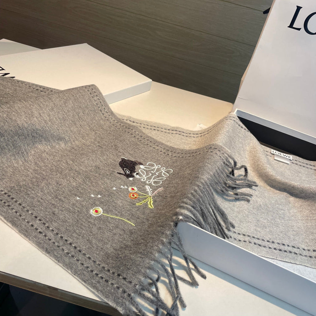 LOEWE 26S SCARF 180 IN CASHMERE 113780