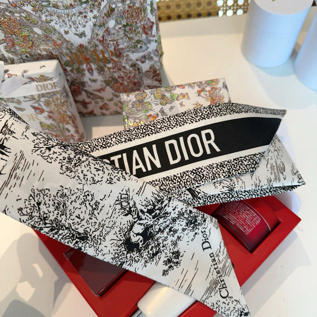DIOR 26S SCARF 105CM IN SILK 309543