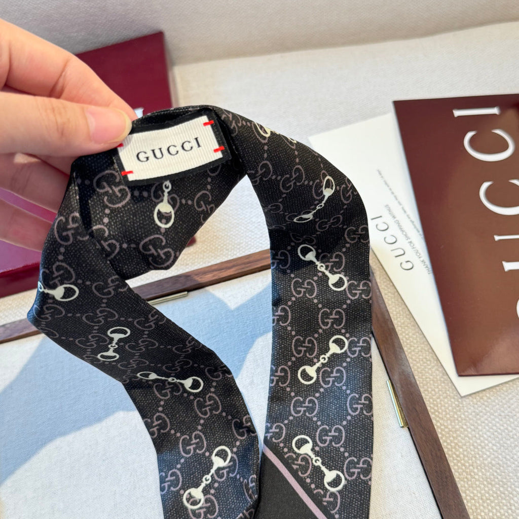 DIOR 26S SCARF 105CM IN SILK 316522