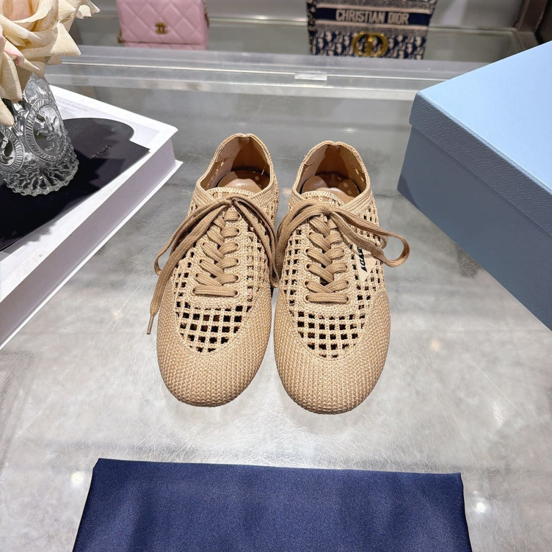 PRADA 26S LACE UP OPENWORK KNIT SNEAKERS IN BEIGE KNIT FABRIC