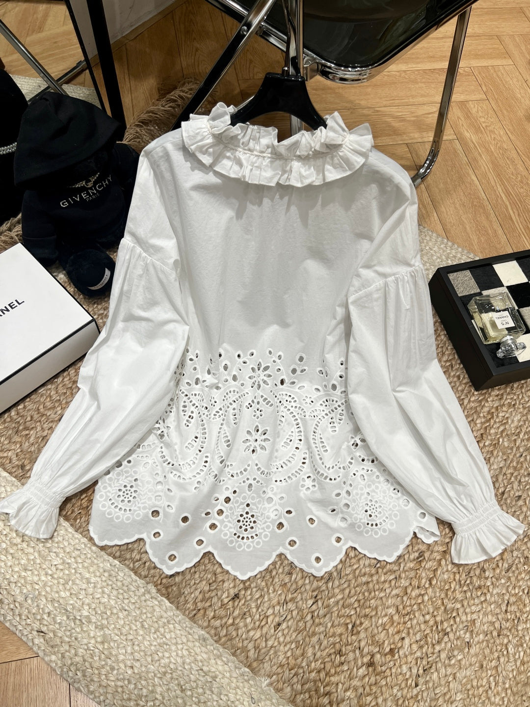 VALENTINO 26S RUFFLED COLLAR SHIRT 148