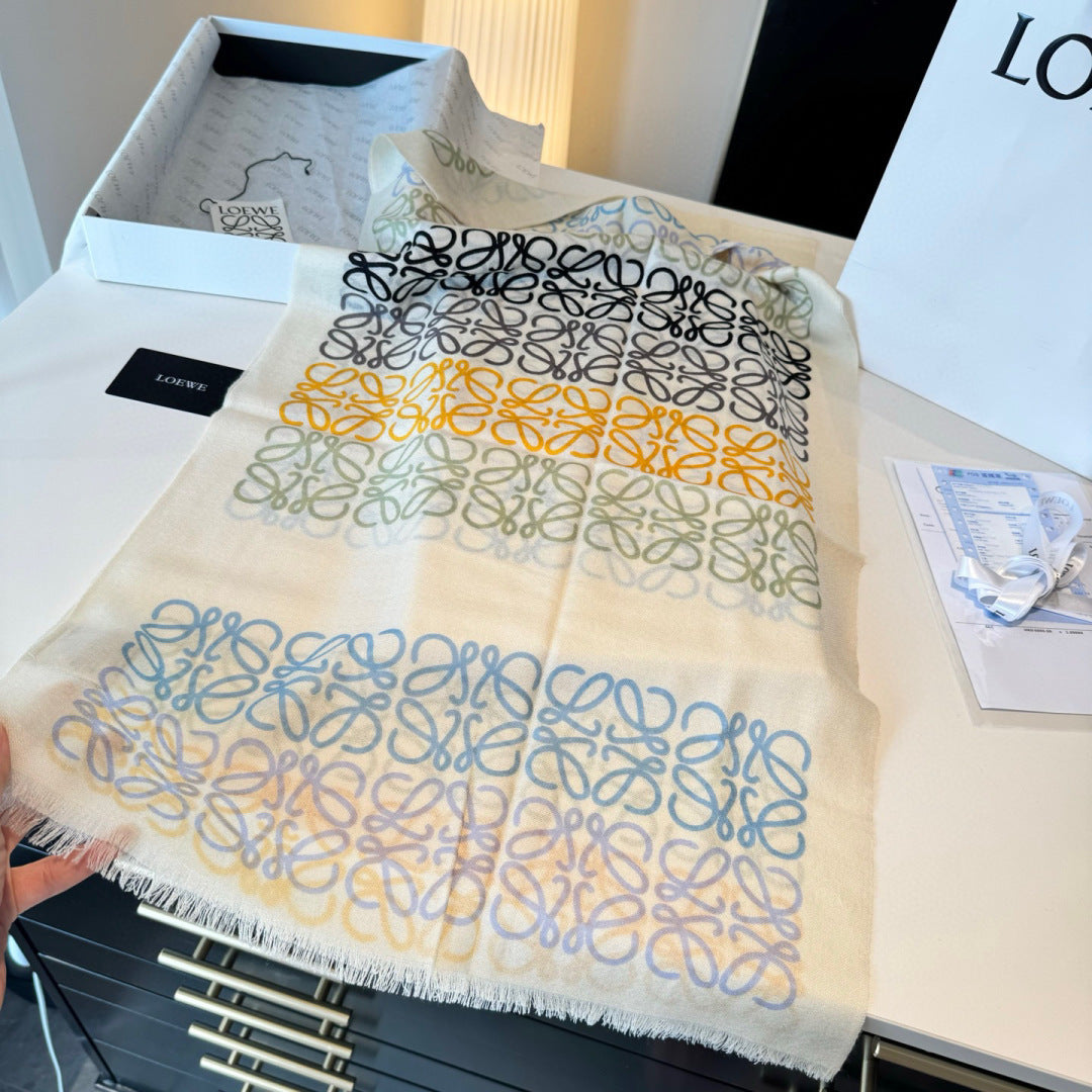 LOEWE 26S SCARF 200 IN CASHMERE SILK 896320