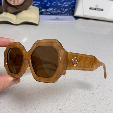 BURBERRY 26S GEOMETRIC POLYGONAL FRAME IN ACETATE 427669