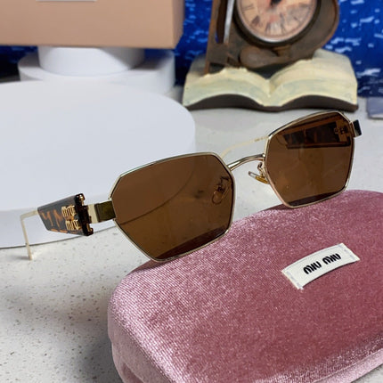 MIUMIU 26S SQUARE FRAME IN METAL 443523
