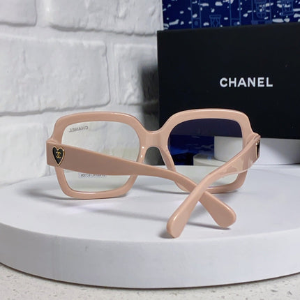 CHANEL 26S OVERSIZED SQUARE FRAME IN PINK ACETATE 404747