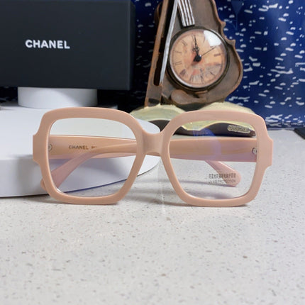 CHANEL 26S OVERSIZED SQUARE FRAME IN PINK ACETATE 404747