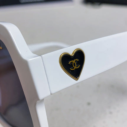 CHANEL 26S FACETED LENSES IN ACETATE 404753