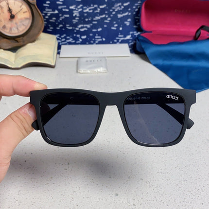 GUCCI 26S SQUARE FRAME IN ACETATE 424643