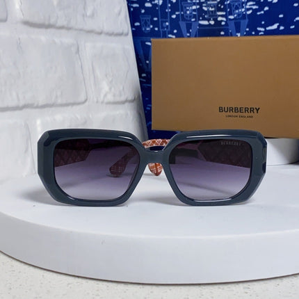 BURBERRY 26S RECTANGLE FRAME IN ACETATE 516289