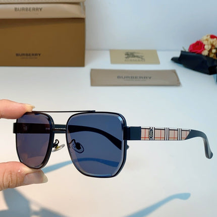 BURBERRY 26S RECTANGULAR FRAME IN METAL 419060