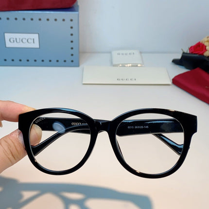 GUCCI 26S CAT-EYE FRAME IN ACETATE 424498