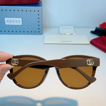GUCCI 26S CAT-EYE FRAME IN ACETATE 424500