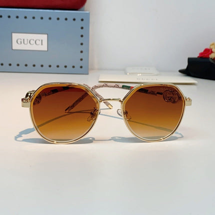 GUCCI 26S POLYGONAL FRAME IN METAL 426442