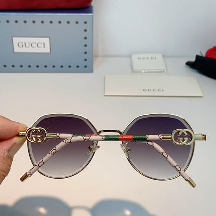 GUCCI 26S POLYGONAL FRAME IN METAL 426443