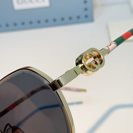 GUCCI 26S POLYGONAL FRAME IN METAL 426444