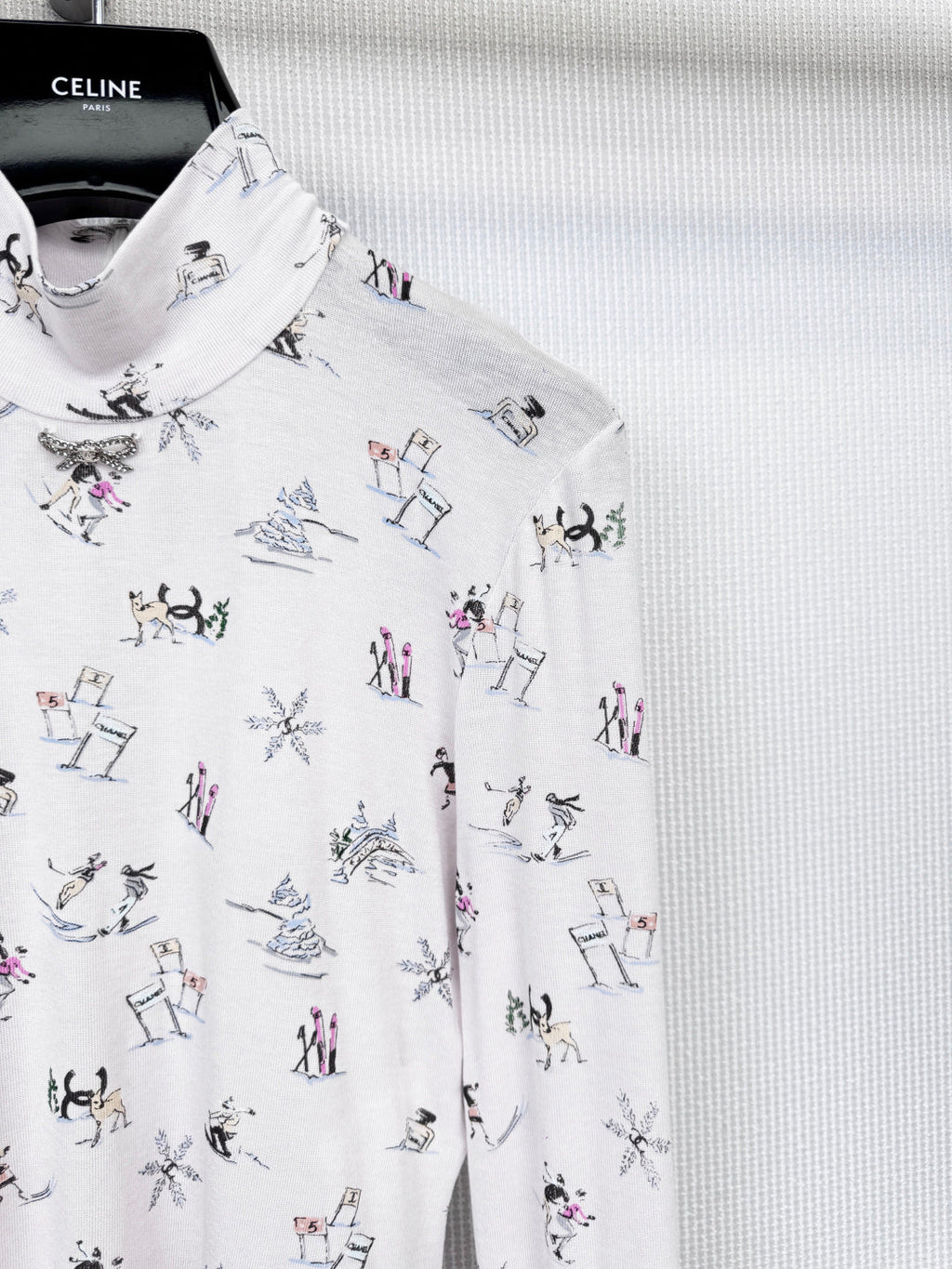 CHANEL 25S PATTERNED TURTLENECK SWEATER 380