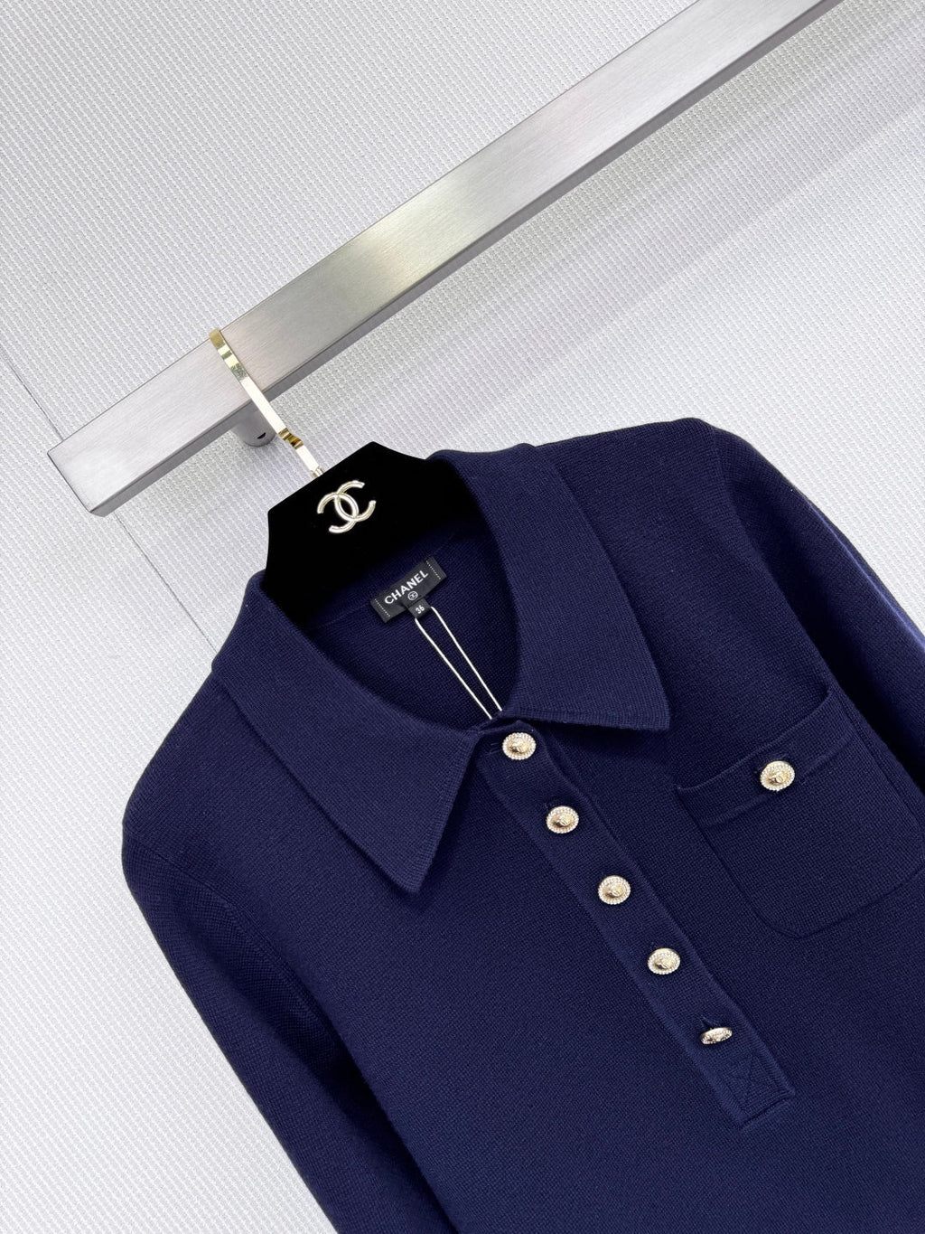 CHANEL 25S LONG-SLEEVE KNIT POLO SHIRT 589