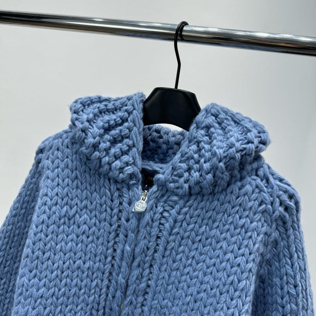 CHANEL 26S CARDIGAN 905