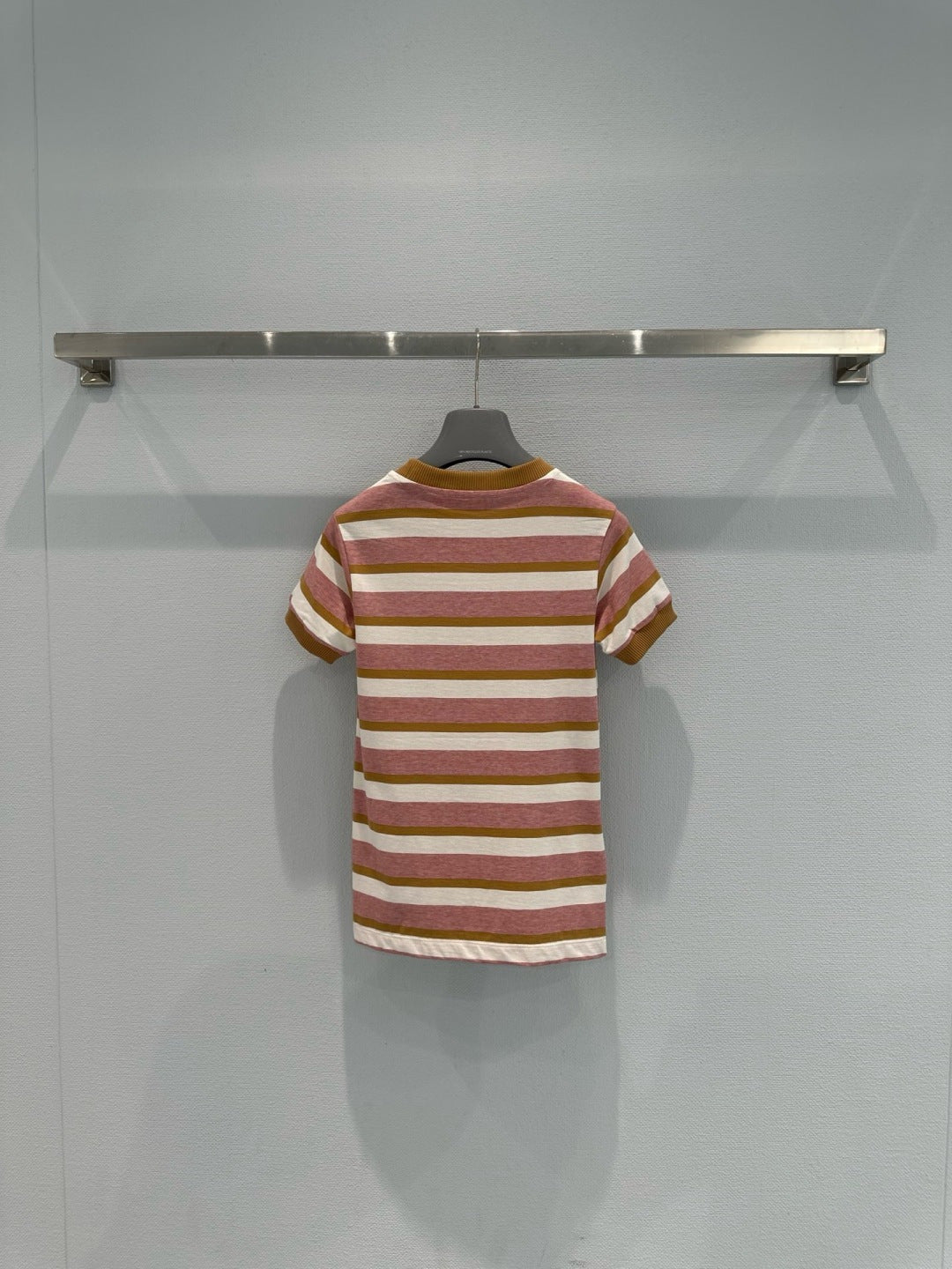 PRADA 26S SHORT SLEEVED T-SHIRT 750